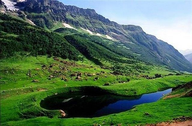 Shounter Lake in Muzaffarabad